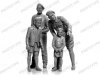 ICM 35338  FCM 36 with French Tank Crew 1/35